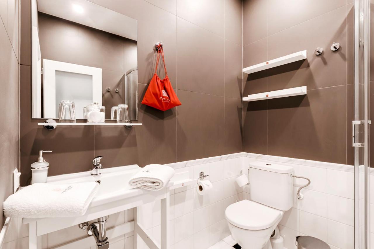 Revelton Hotel apartamentowy Praga